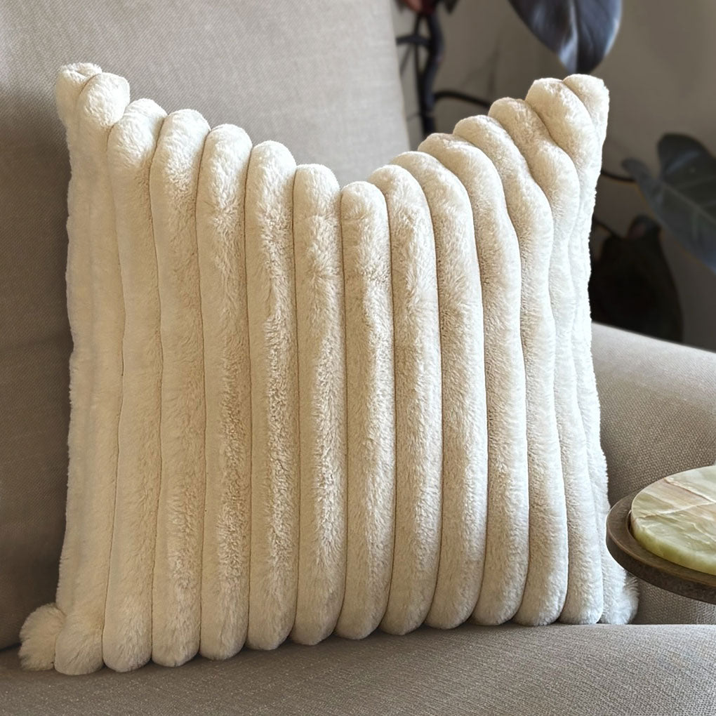 Echo Cushion Small in Cashmere