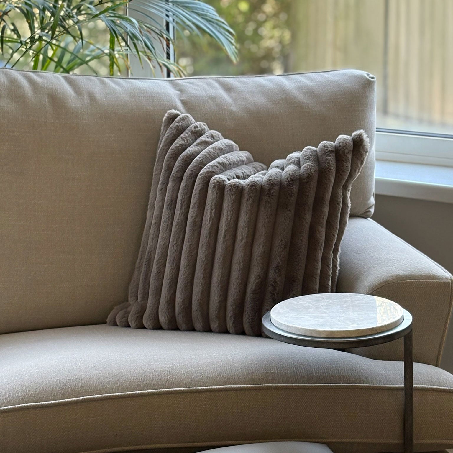 Echo Cushion Large in Mink